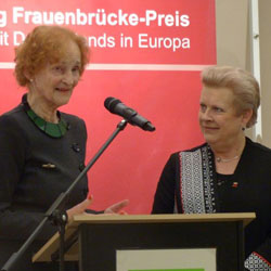 Helga Niebusch-Gerich und Catherine Trautmann